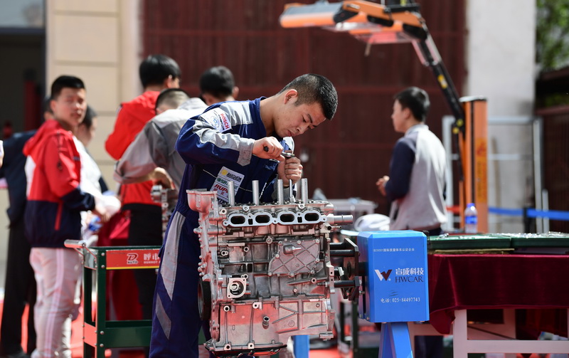 1550820029124198.jpg 汽修.JPG