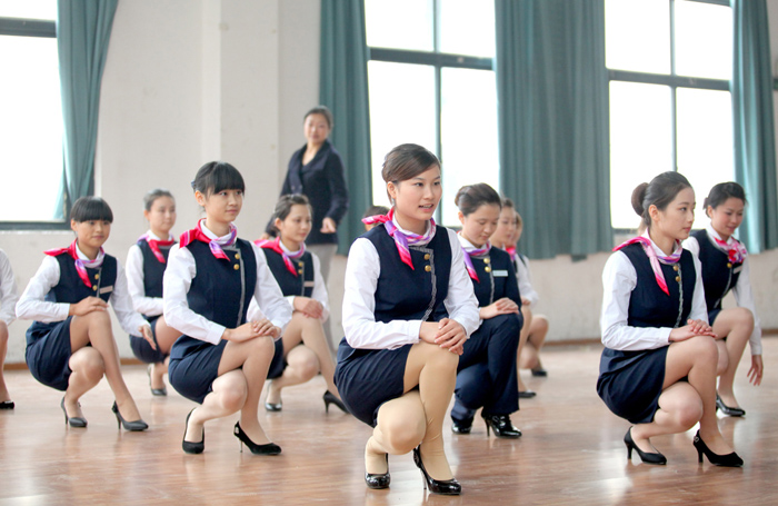 1552372999601369.jpg 禮儀教學4.jpg