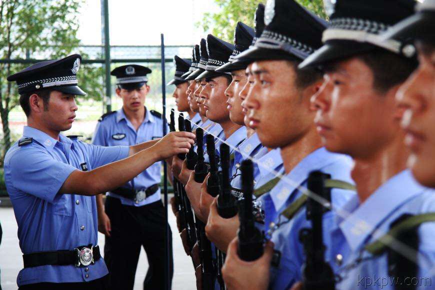 警察專業.jpg