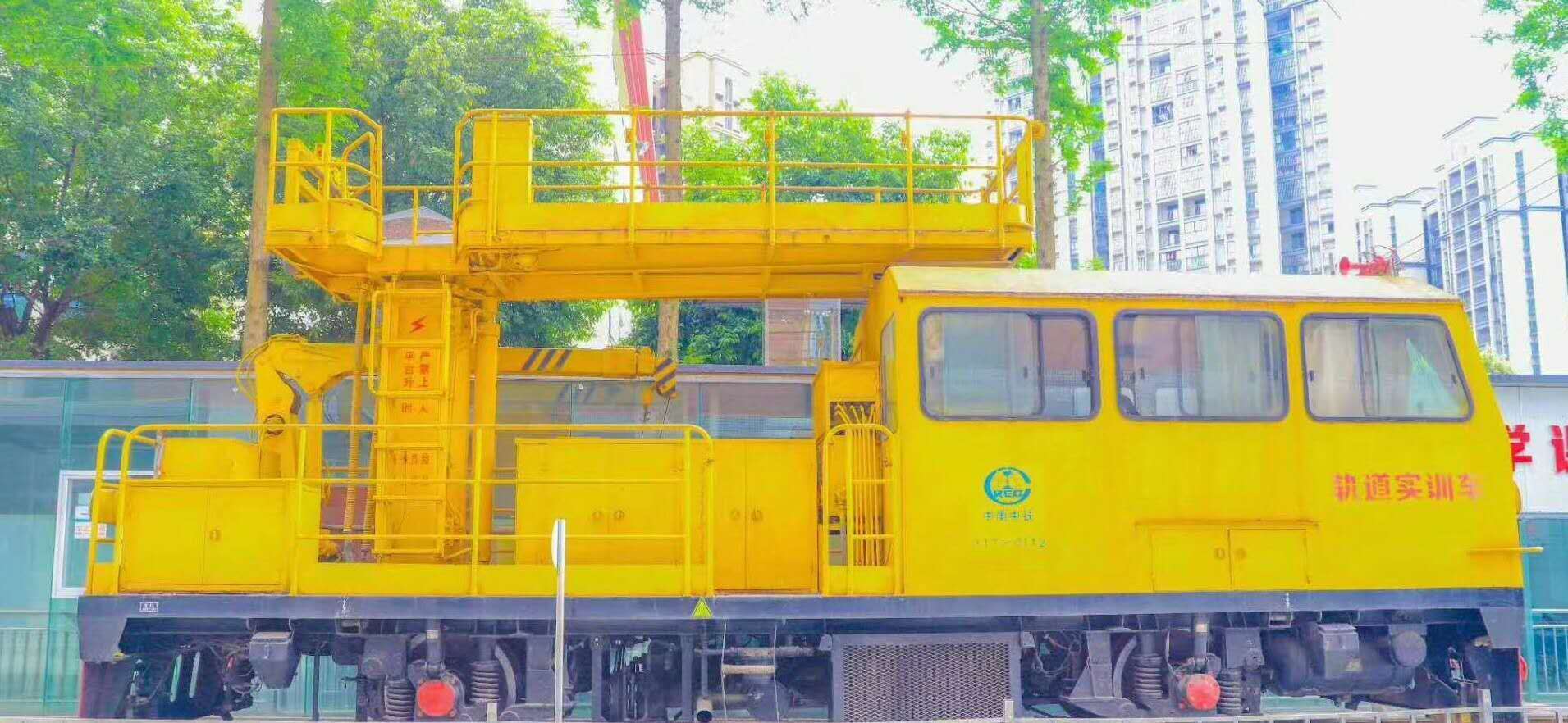 四川弘博中專軌道車駕駛（火車司機(jī)）學(xué)校